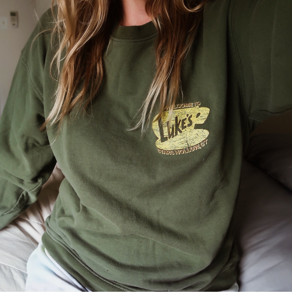 Gilmore Girls Luke’s Diner Green Sweatshirt